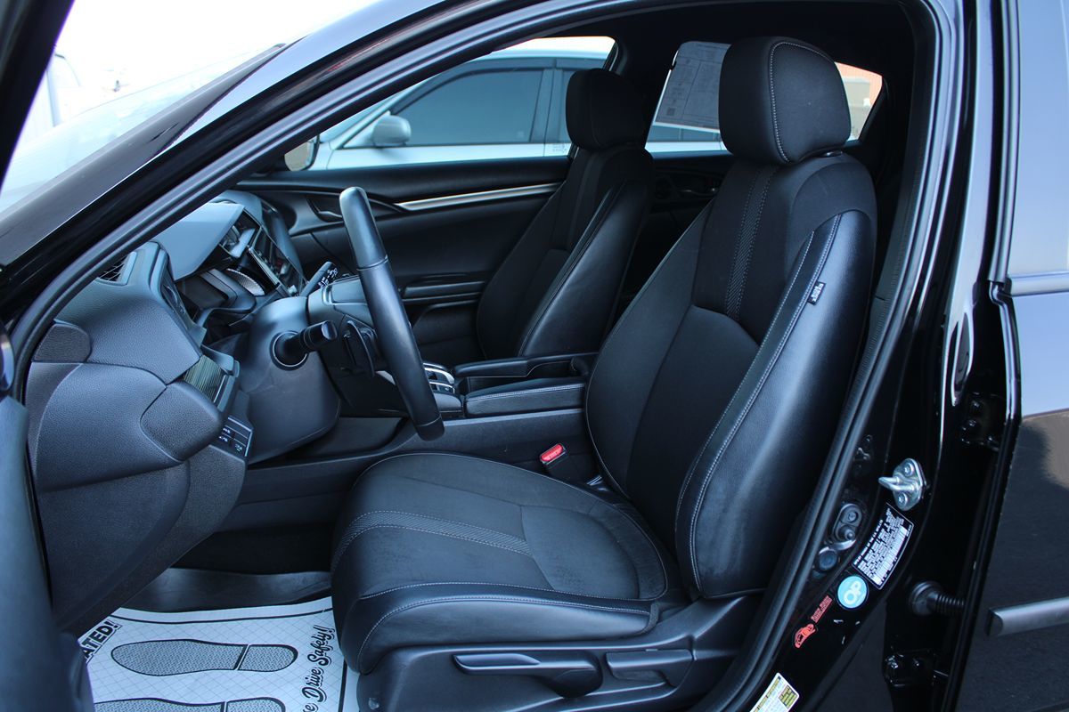 2021 Honda Civic Hatchback Sport photo 19