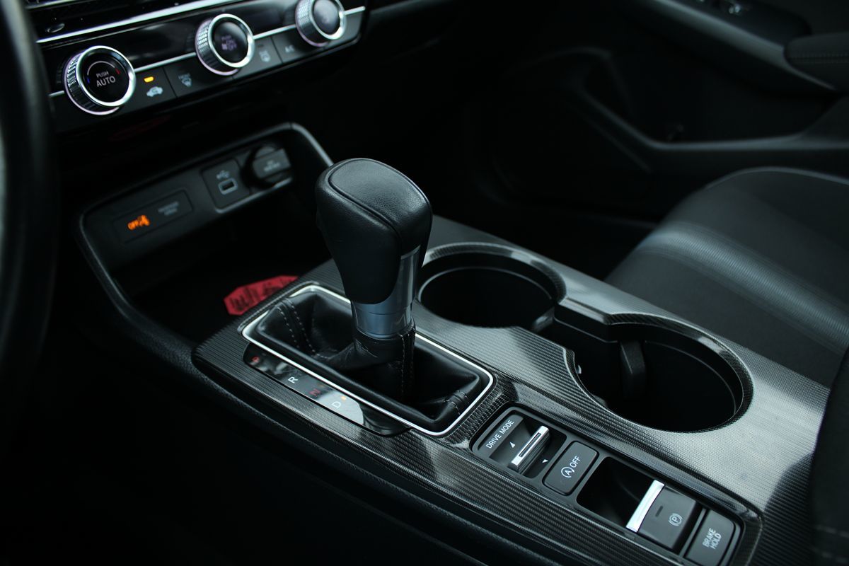 2024 Honda Civic Hatchback Sport photo 23