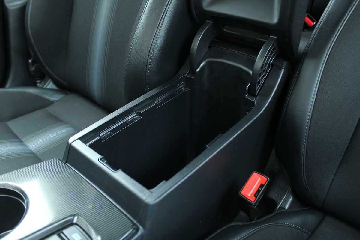 2024 Honda Civic Hatchback Sport photo 25