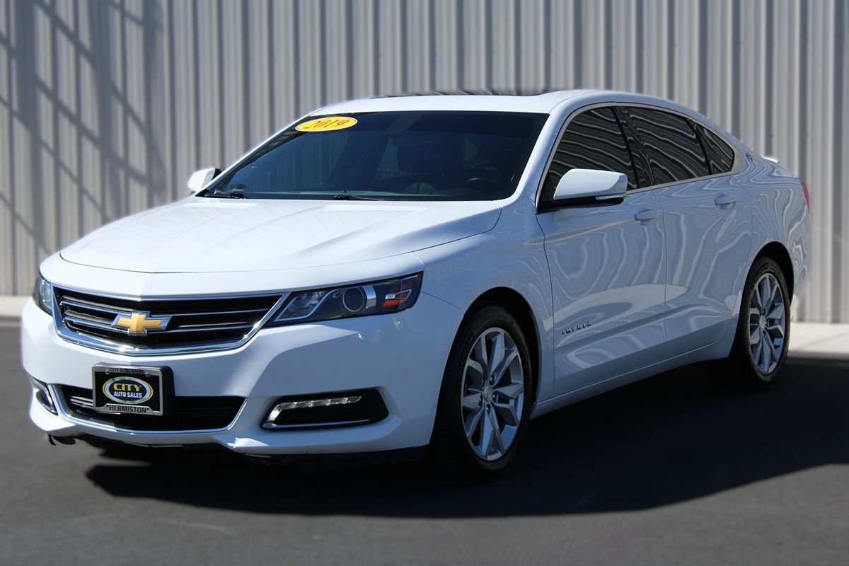 2019 Chevrolet Impala 1LT photo 3