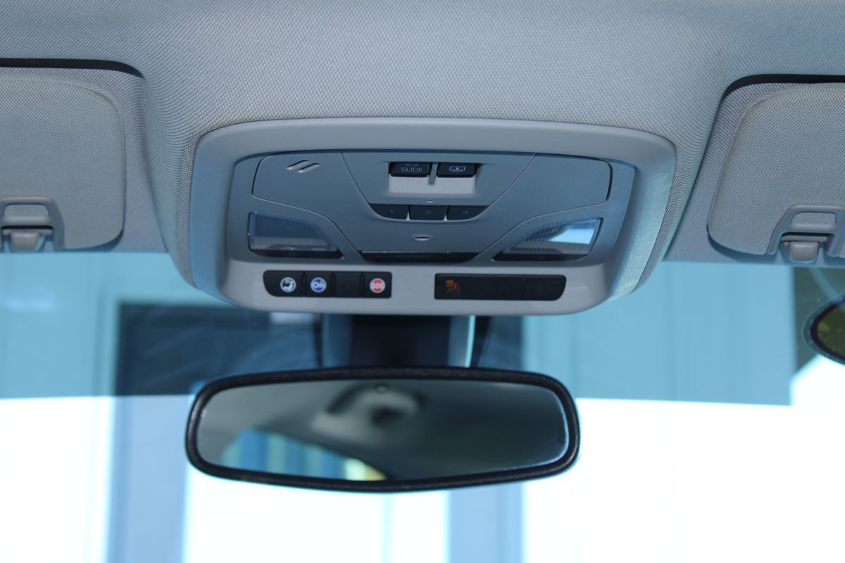 2019 Chevrolet Impala 1LT photo 26