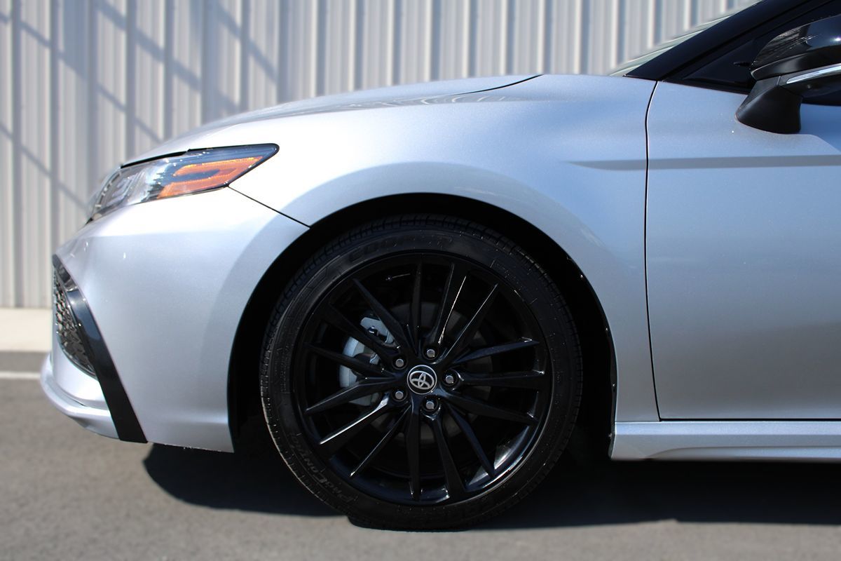 2023 Toyota Camry XSE photo 5