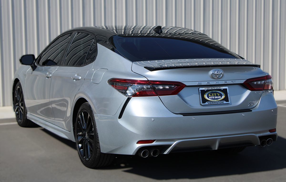 2023 Toyota Camry XSE photo 6