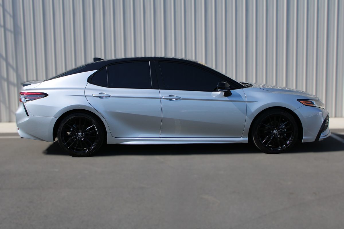 2023 Toyota Camry XSE photo 9