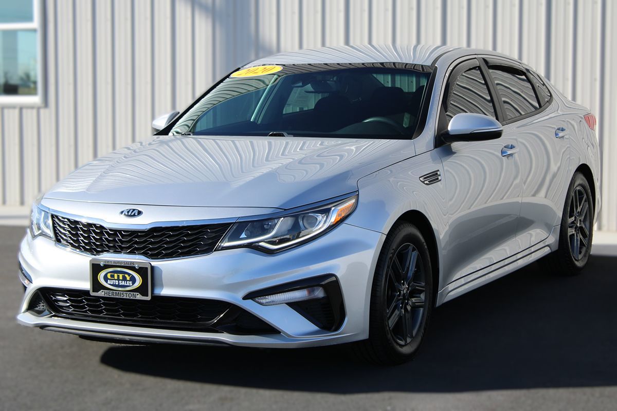 2020 Kia Optima LX SE photo 2