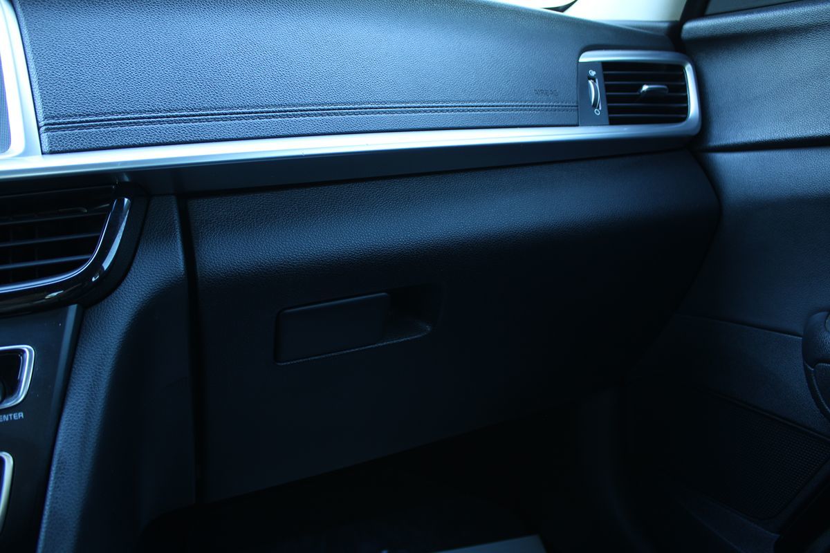 2020 Kia Optima LX SE photo 24