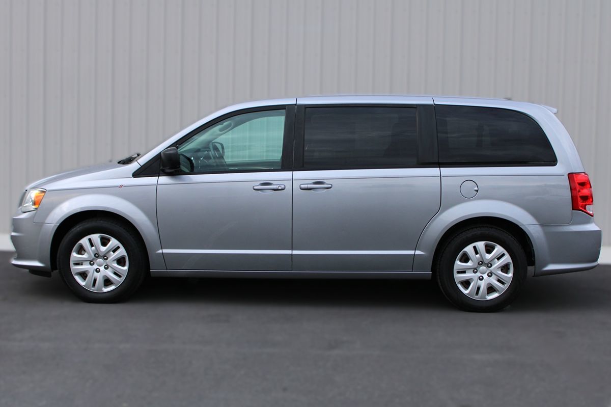 2018 Dodge Grand Caravan SE photo 4