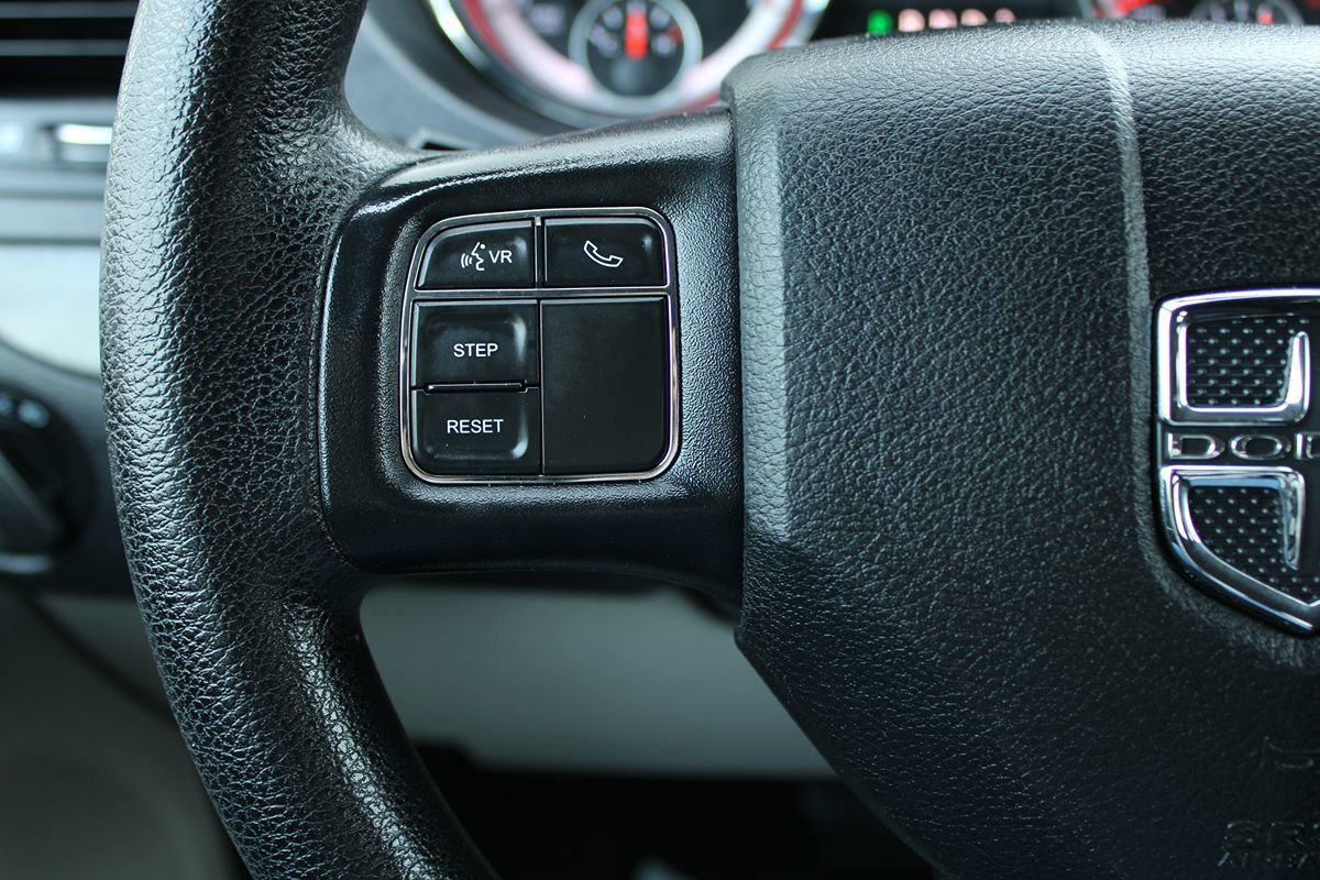 2018 Dodge Grand Caravan SE photo 12