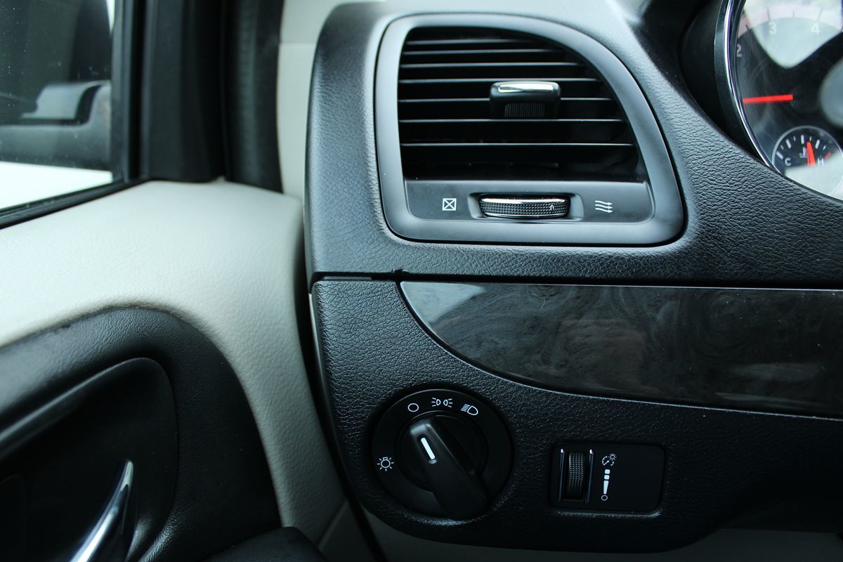2018 Dodge Grand Caravan SE photo 23