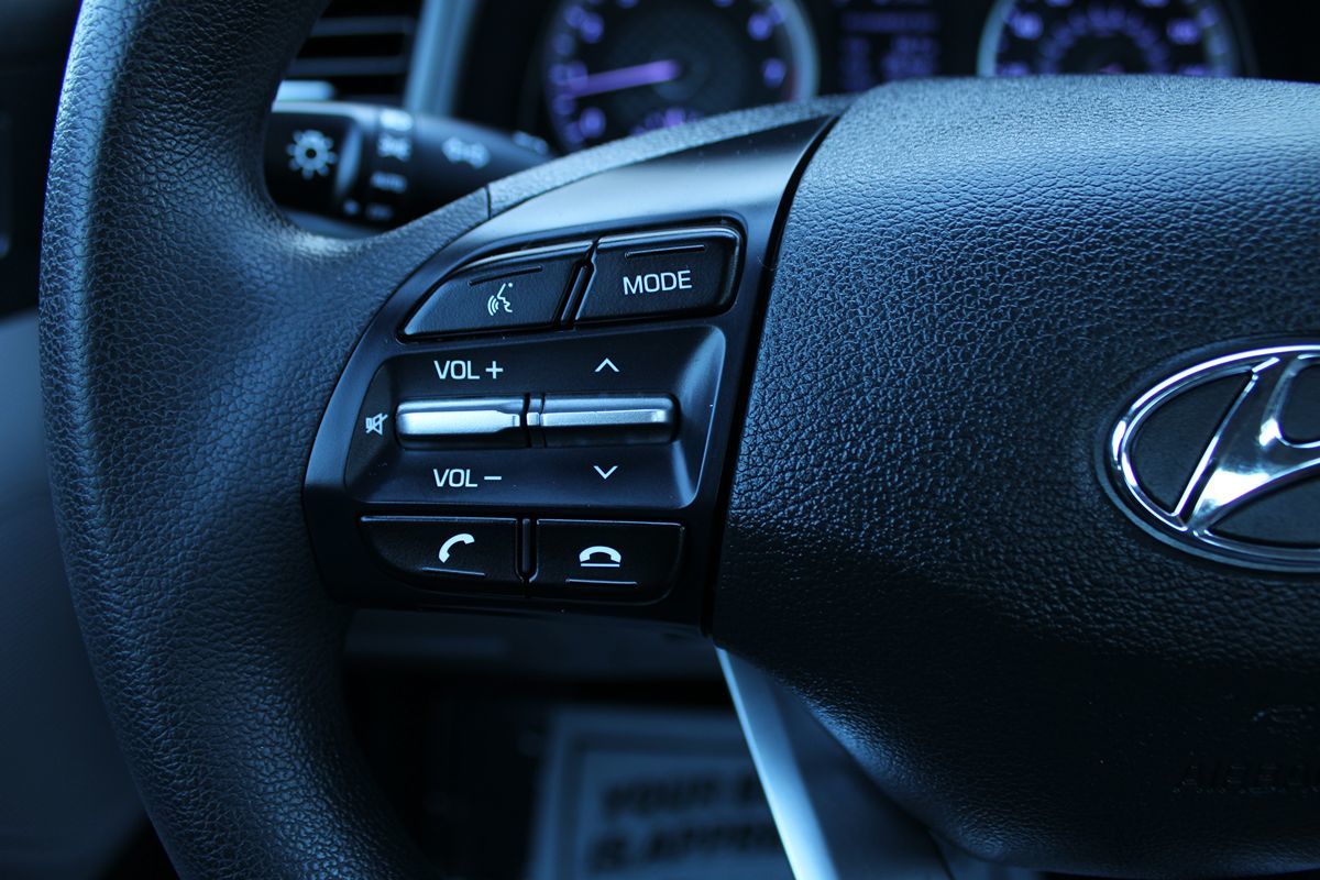 2020 Hyundai Elantra SEL Value Edition Limited photo 12