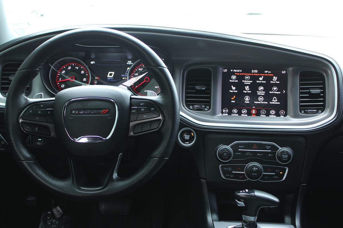 2022 Dodge Charger R/T Plus photo 14
