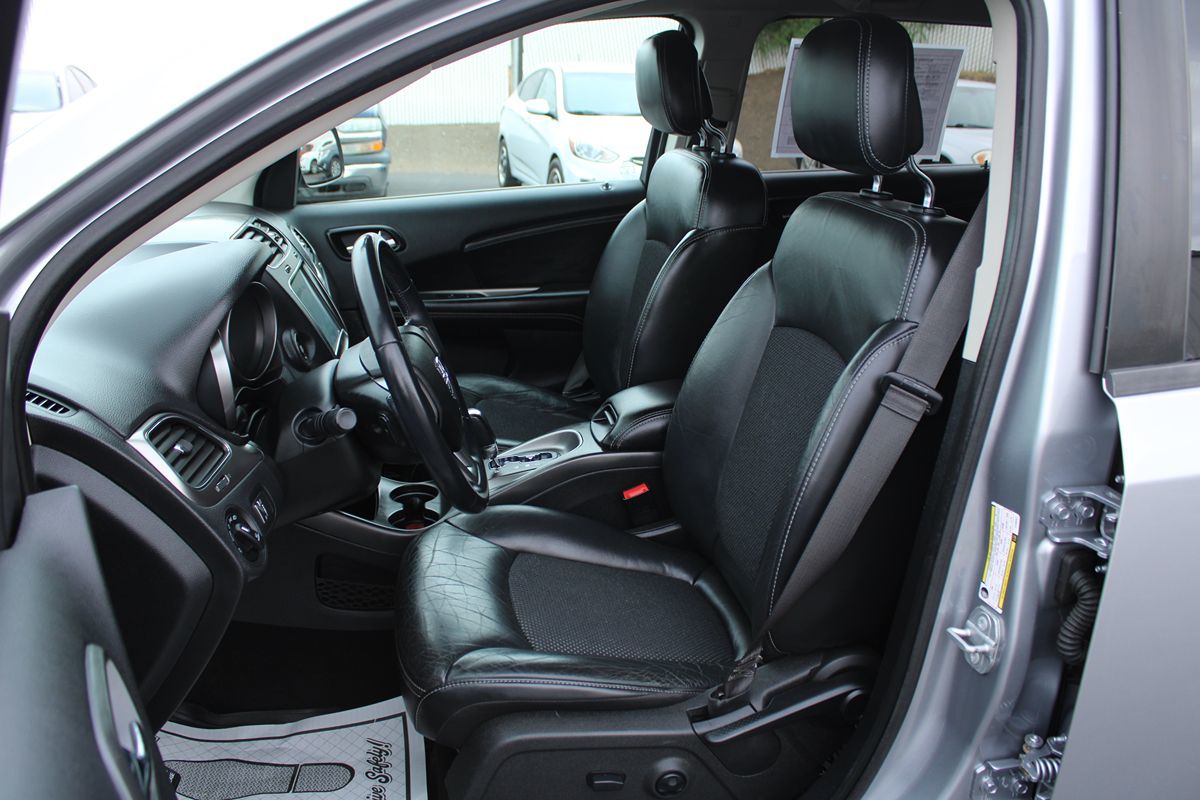 2018 Dodge Journey Crossroad photo 17