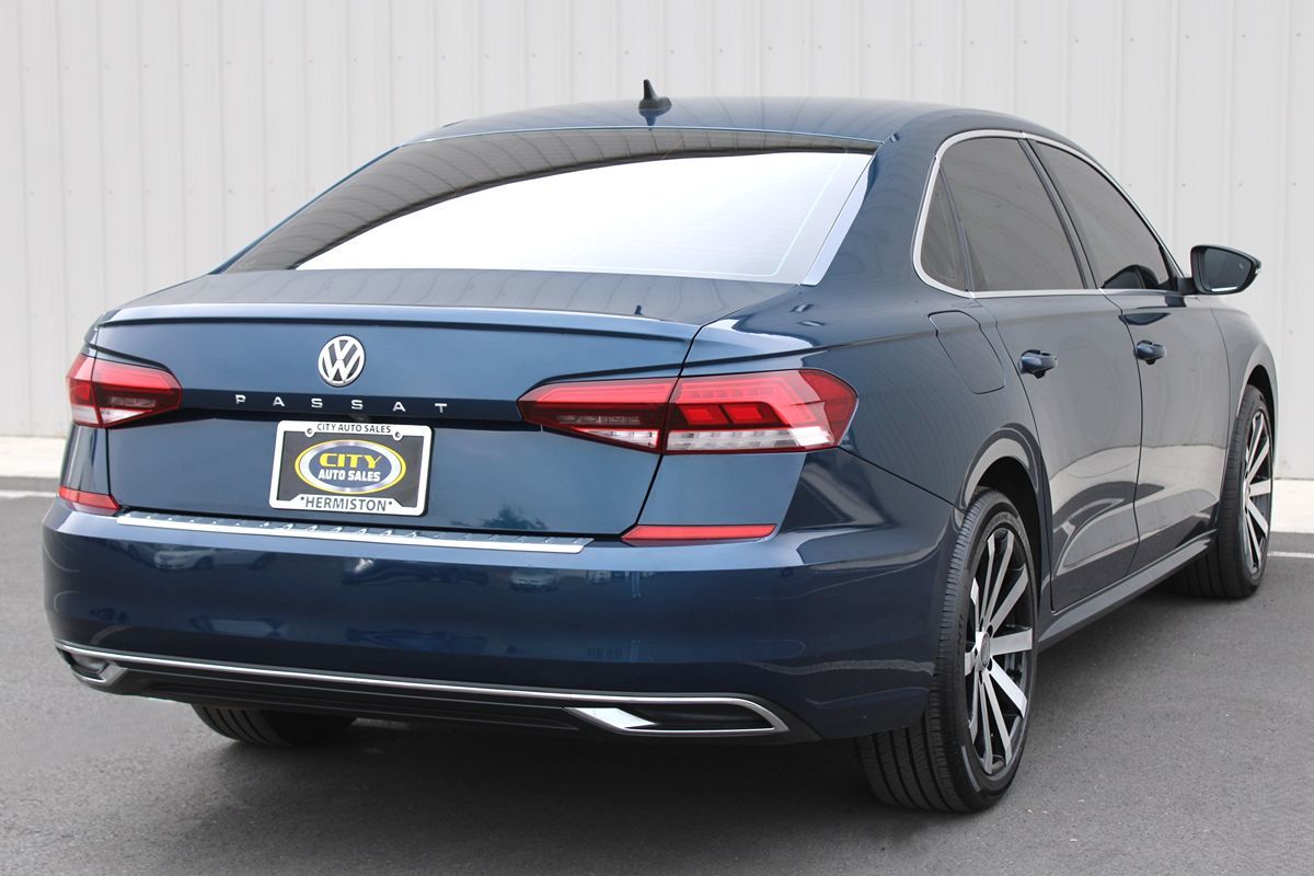 2021 Volkswagen Passat 2.0T SE photo 8