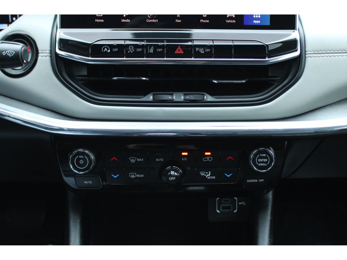 2022 Jeep Compass Limited - Photo 27