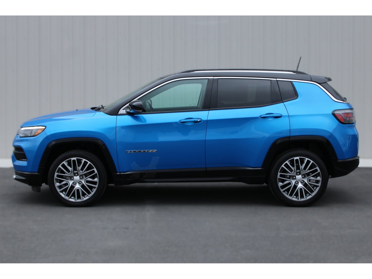 2022 Jeep Compass Limited - Photo 13