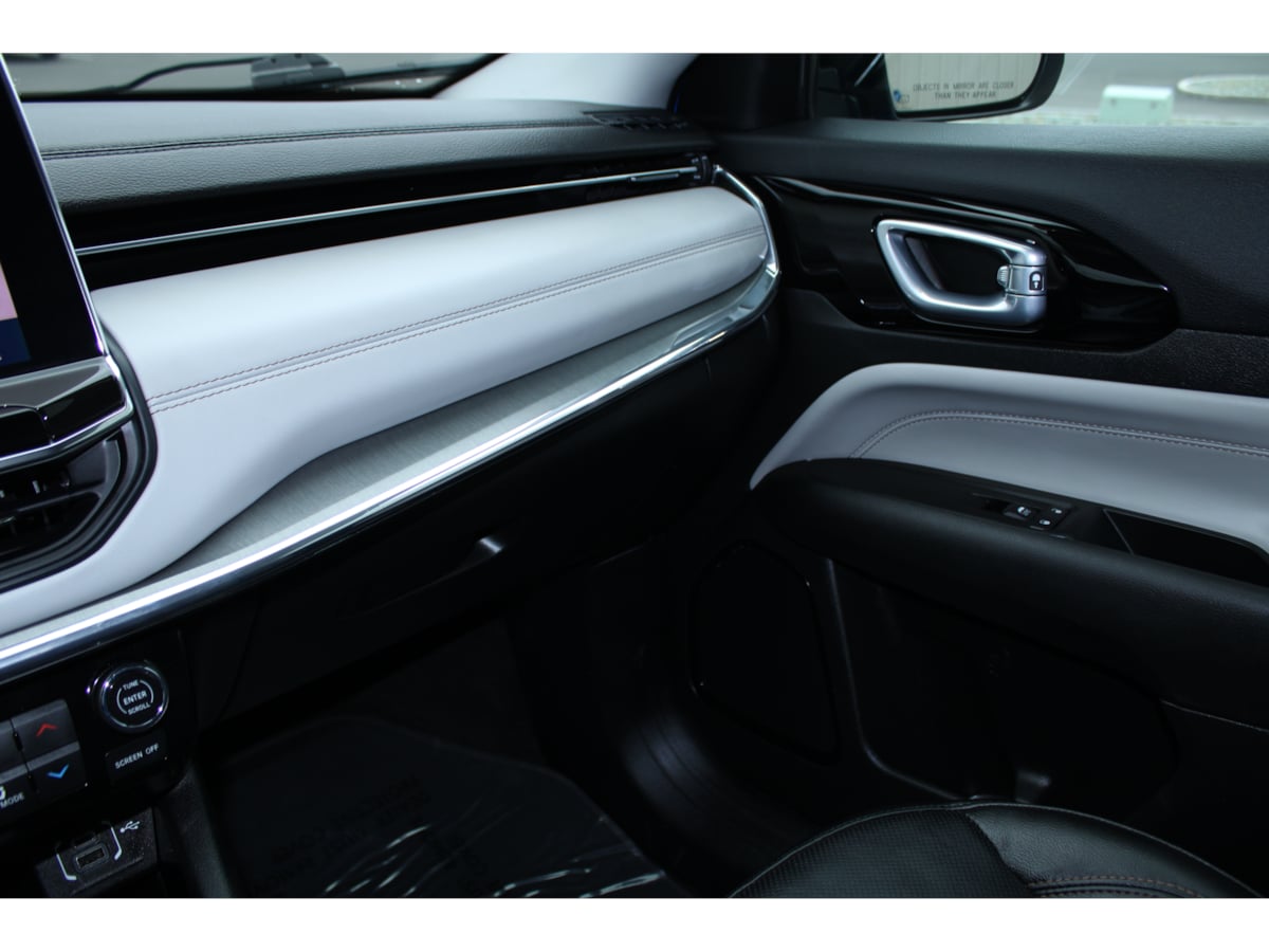 2022 Jeep Compass Limited - Photo 32