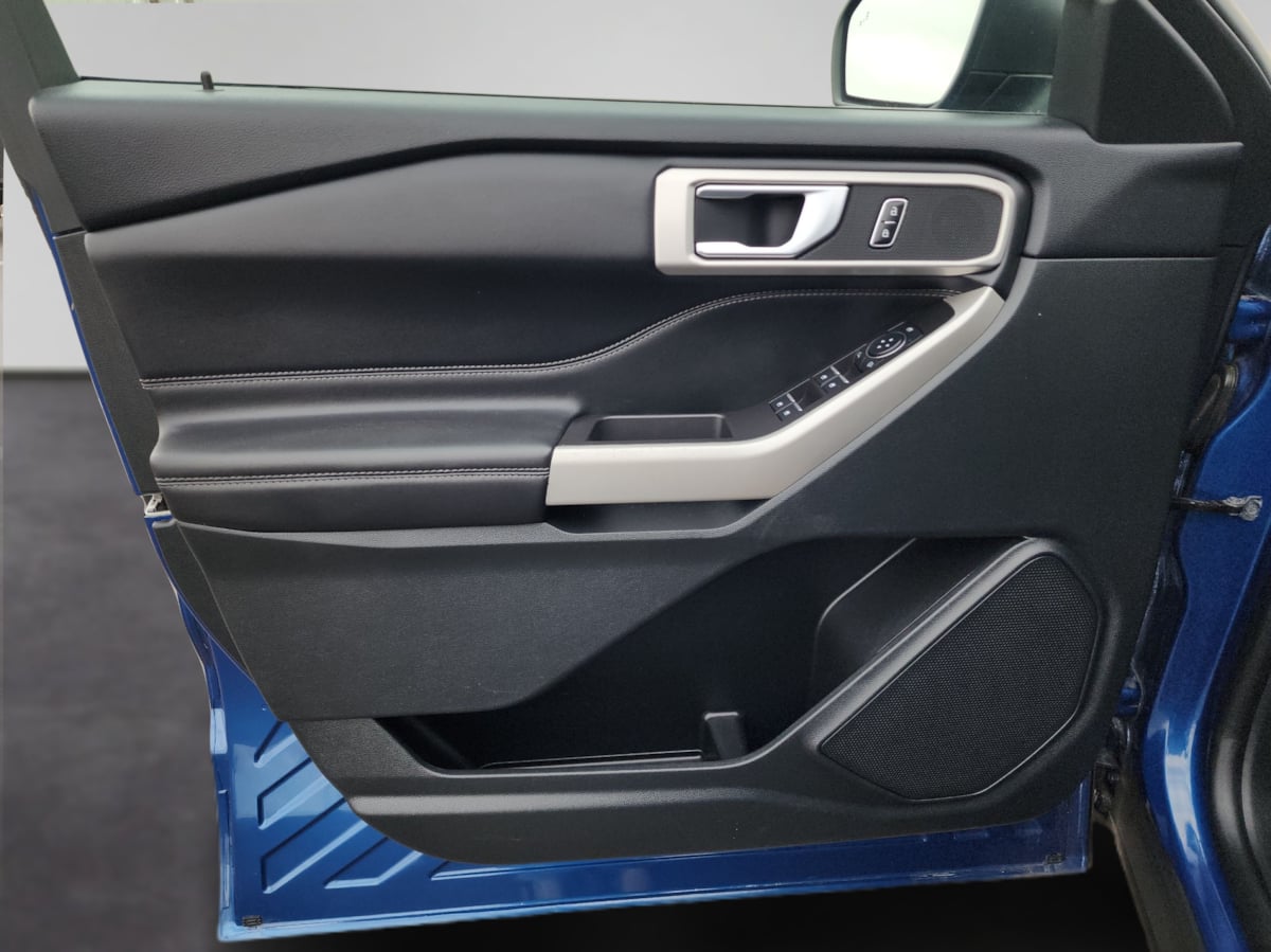 2023 Ford Explorer XLT - Photo 26