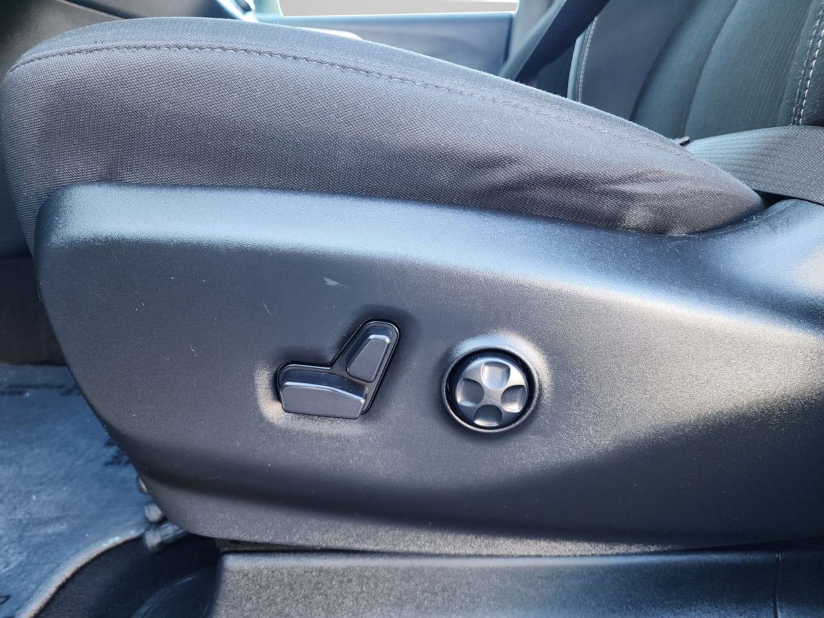 2023 Chrysler Pacifica Touring - Photo 43