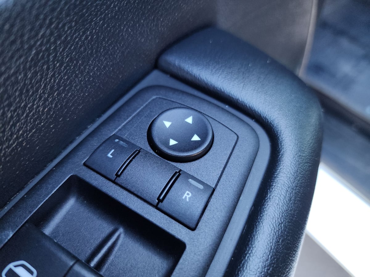 2023 Chrysler Pacifica Touring - Photo 44
