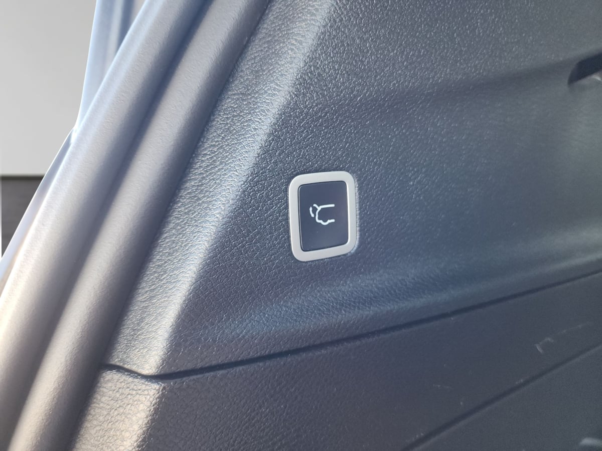 2023 Chrysler Pacifica Touring - Photo 32
