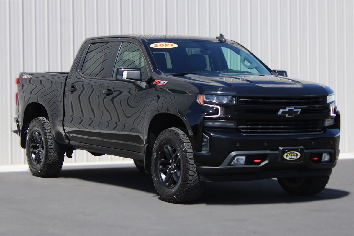 2021 Chevrolet Silverado 1500 RST 4X4 Crew Cab Short Box's photo