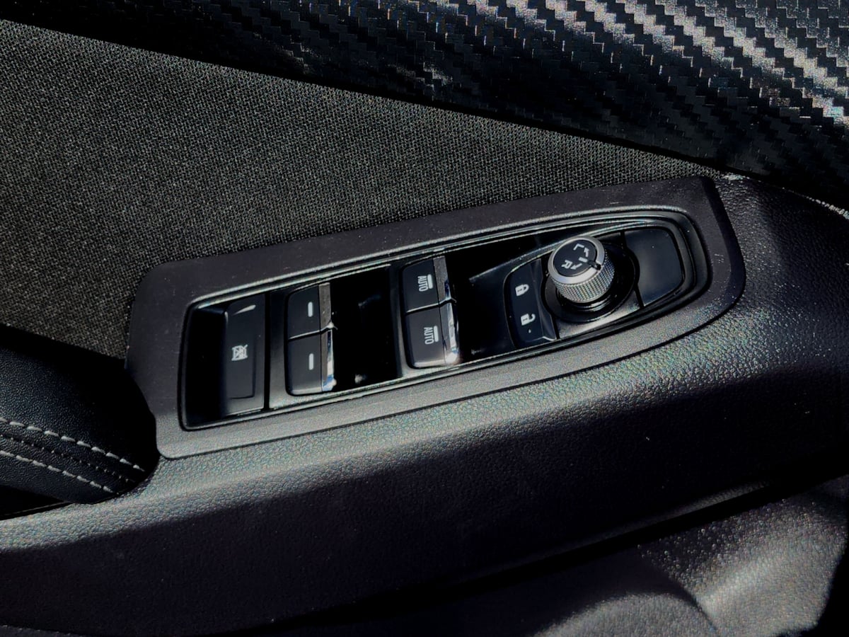 2024 Subaru Ascent Premium - Photo 16
