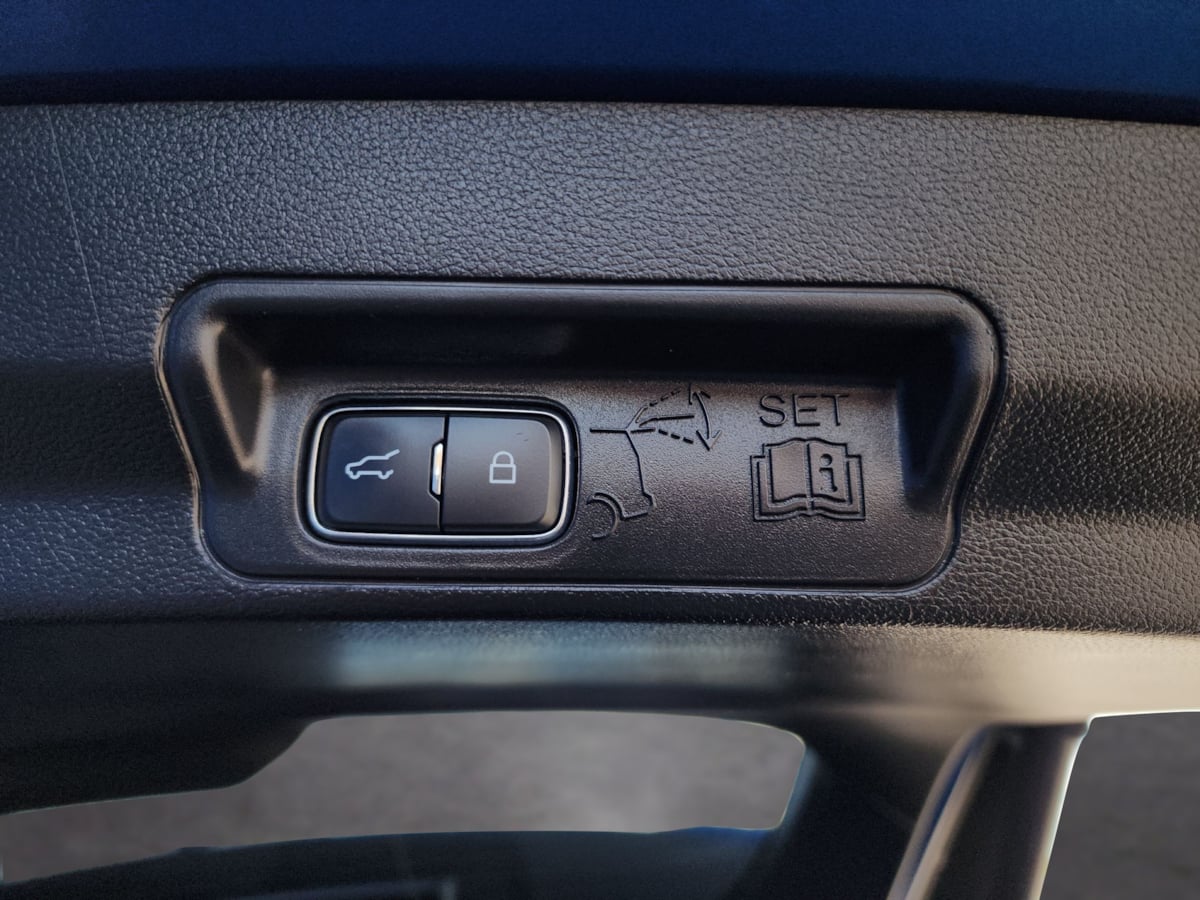 2020 Ford Explorer XLT - Photo 32