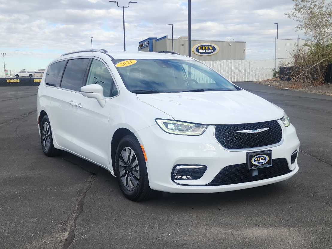 2021 Chrysler Pacifica Hybrid Touring L