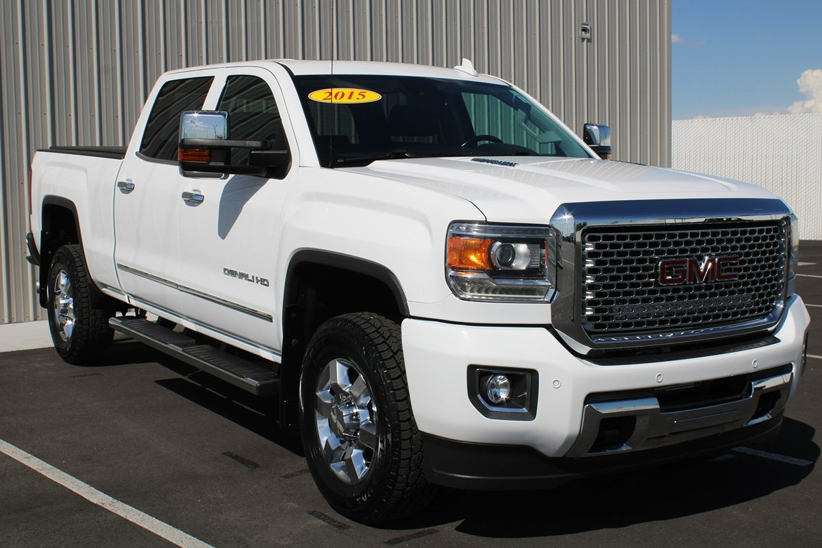 2015 GMC Sierra 2500HD Denali