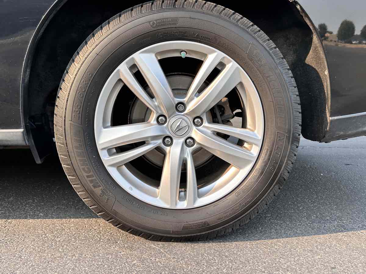 Sold 2013 Acura RDX Tech Pkg in Union Gap