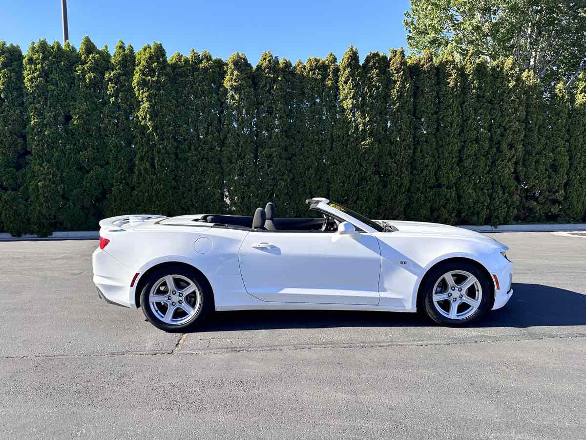 2020 Chevrolet Camaro 1LT - Photo 9