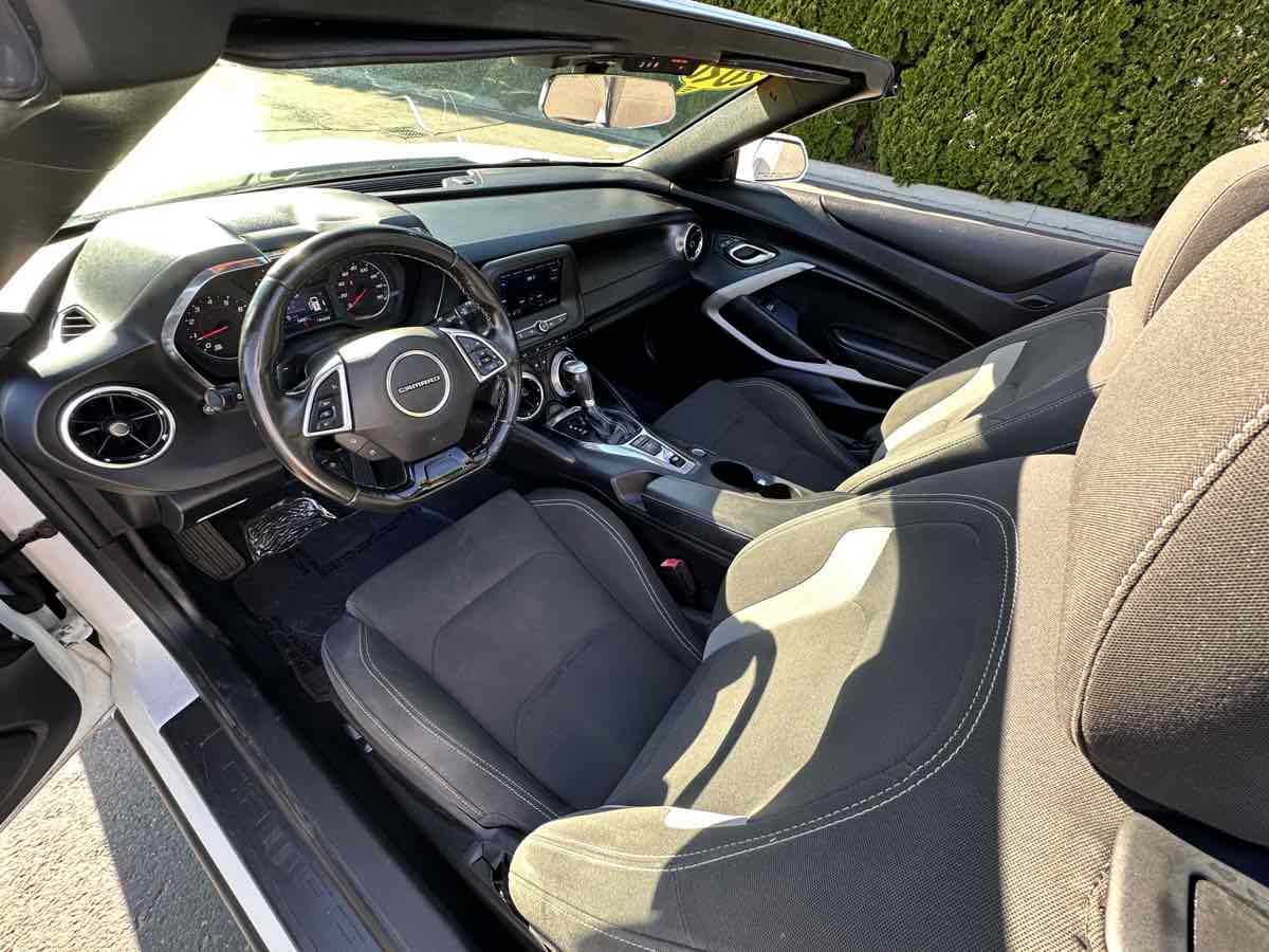 2020 Chevrolet Camaro 1LT - Photo 14