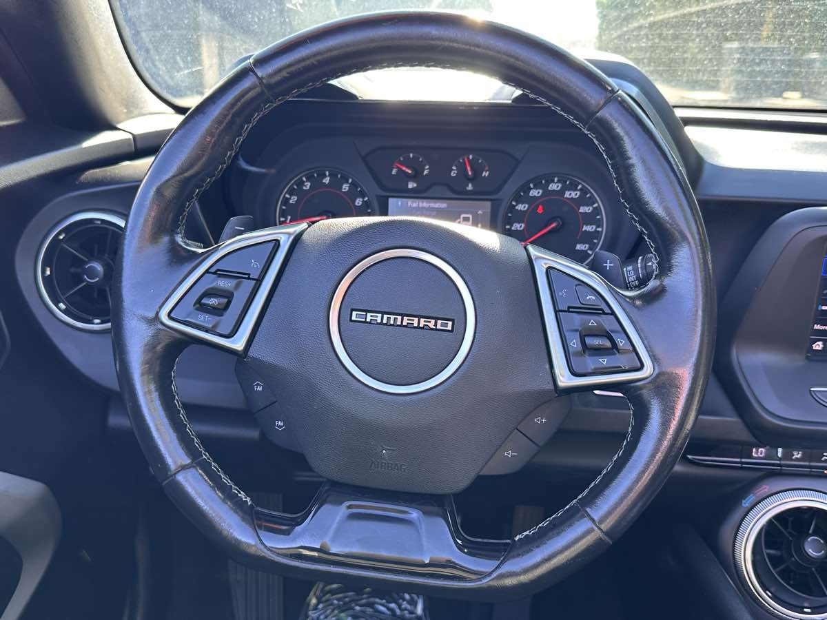 2020 Chevrolet Camaro 1LT - Photo 21