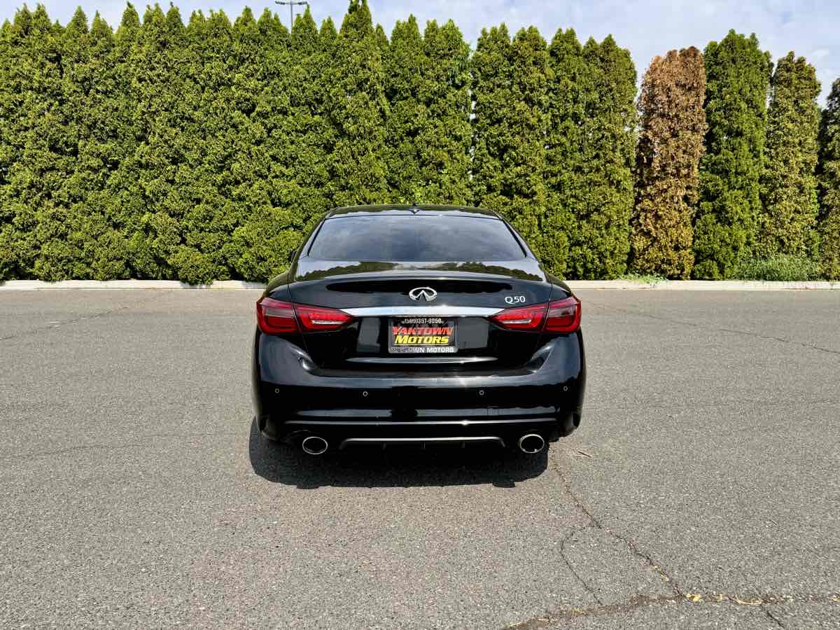 2021 INFINITI Q50 LUXE - Photo 9
