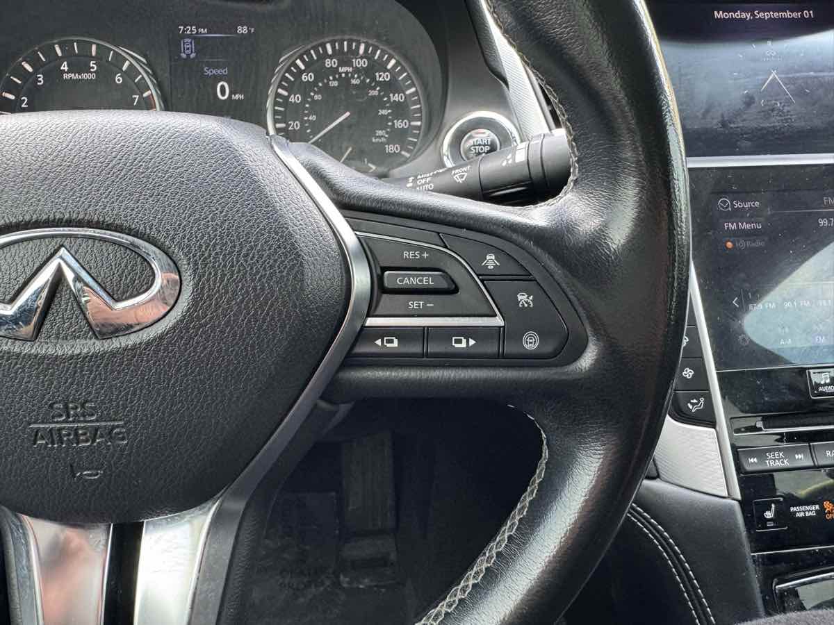 2021 INFINITI Q50 LUXE - Photo 17