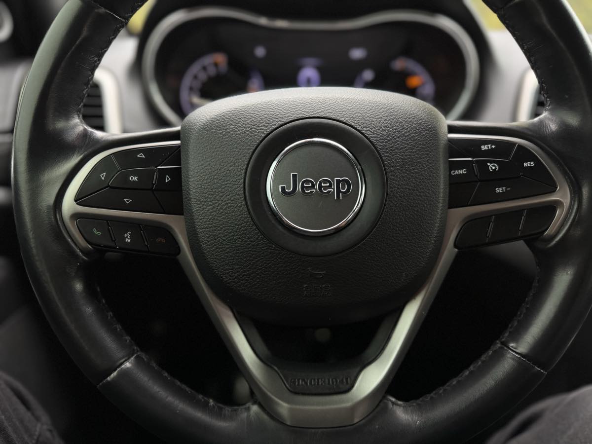 2021 Jeep Grand Cherokee Laredo E - Photo 12