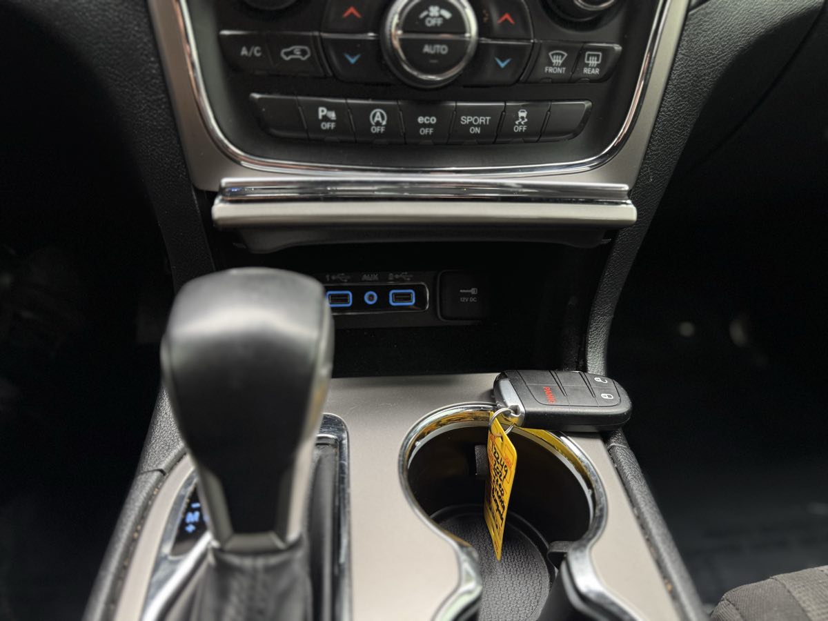 2021 Jeep Grand Cherokee Laredo E - Photo 18
