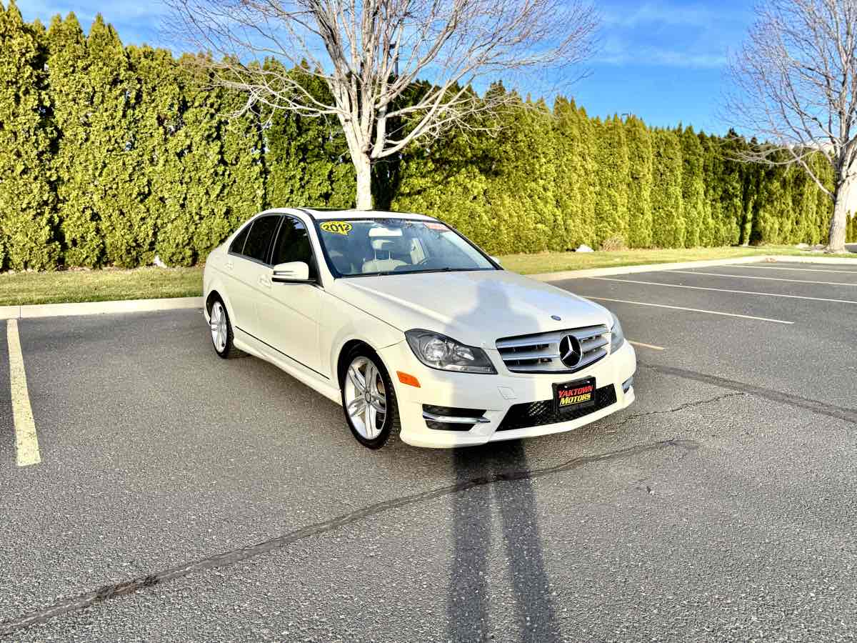 2012 Mercedes-Benz C-Class C300 Sport - Photo 6