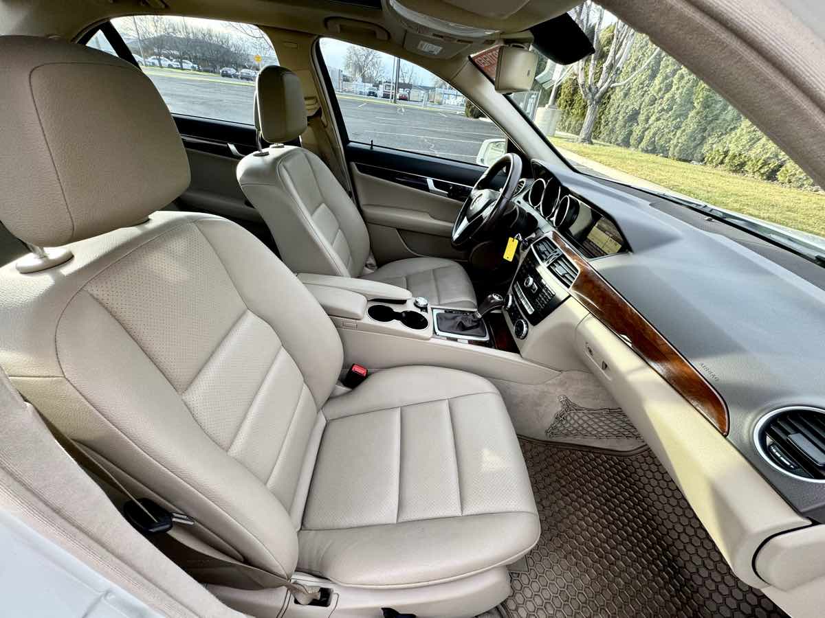 2012 Mercedes-Benz C-Class C300 Sport - Photo 20