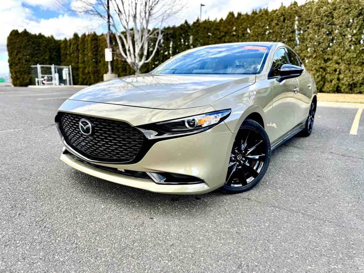 2024 Mazda Mazda3 Carbon Turbo - Photo 2