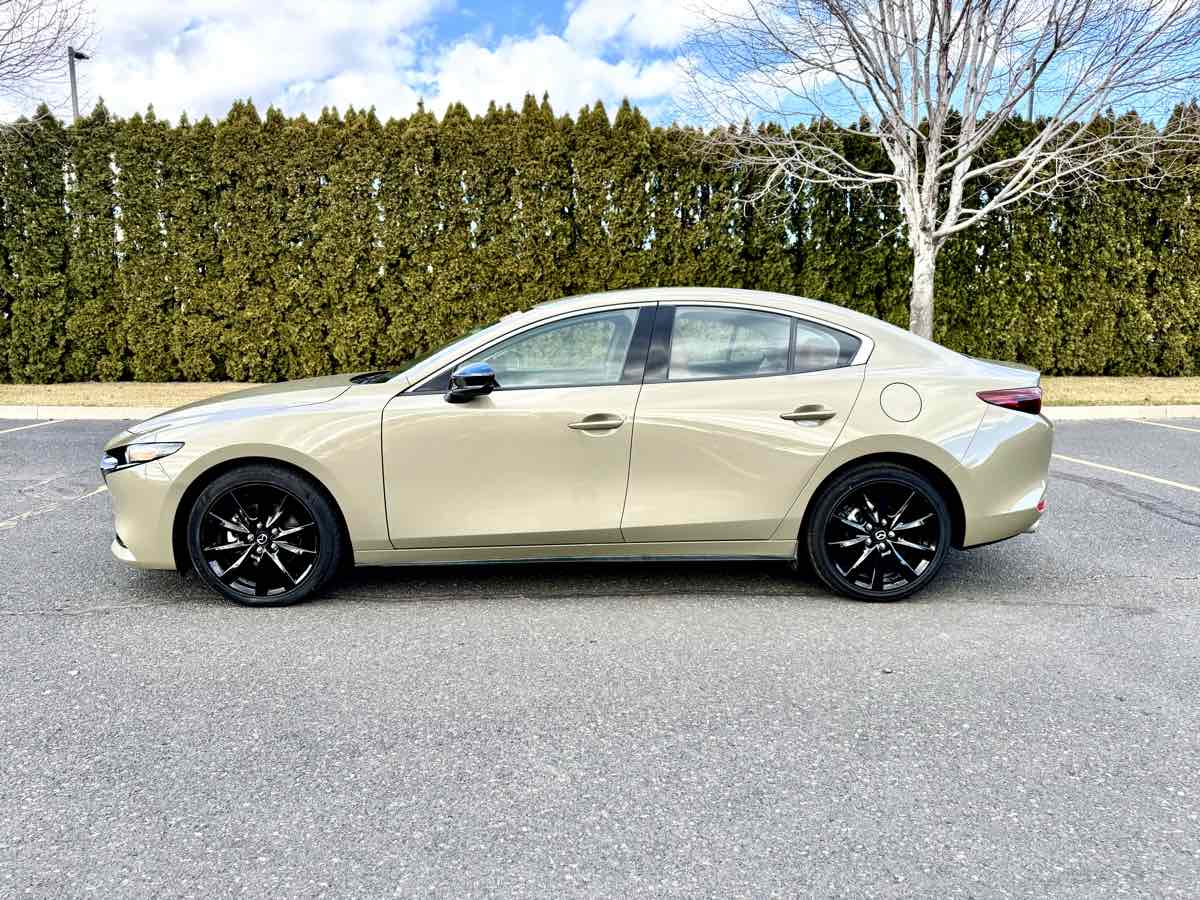 2024 Mazda Mazda3 Carbon Turbo - Photo 6