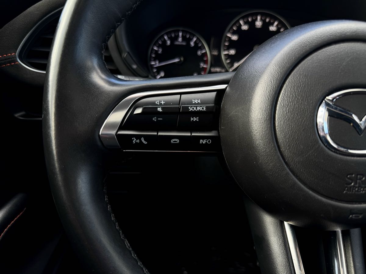 2024 Mazda Mazda3 Carbon Turbo - Photo 19