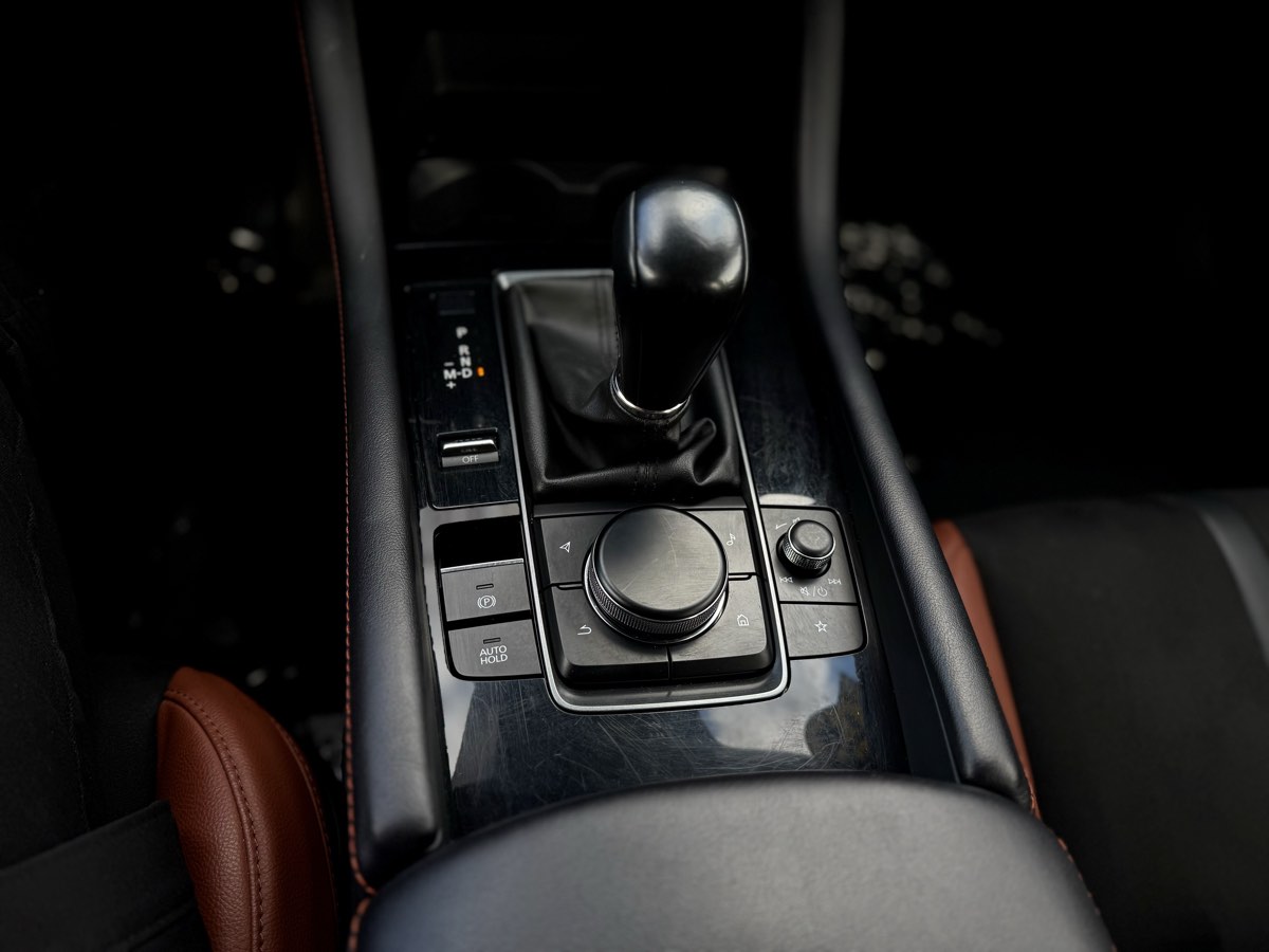 2024 Mazda Mazda3 Carbon Turbo - Photo 25