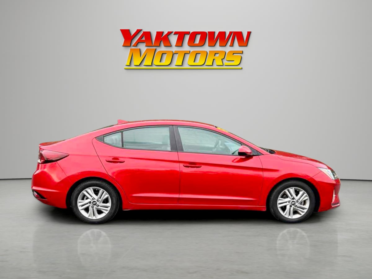 2020 Hyundai Elantra SEL - Photo 9