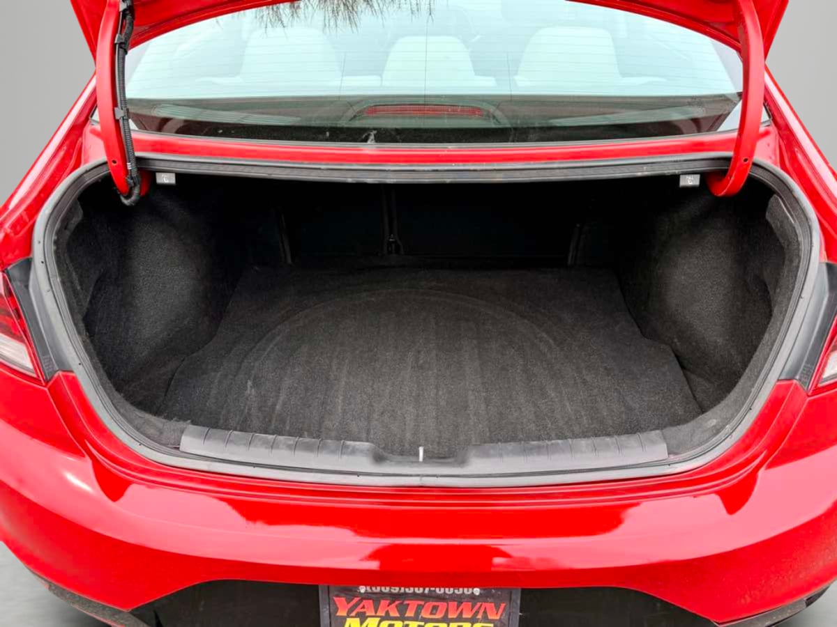 2020 Hyundai Elantra SEL - Photo 10