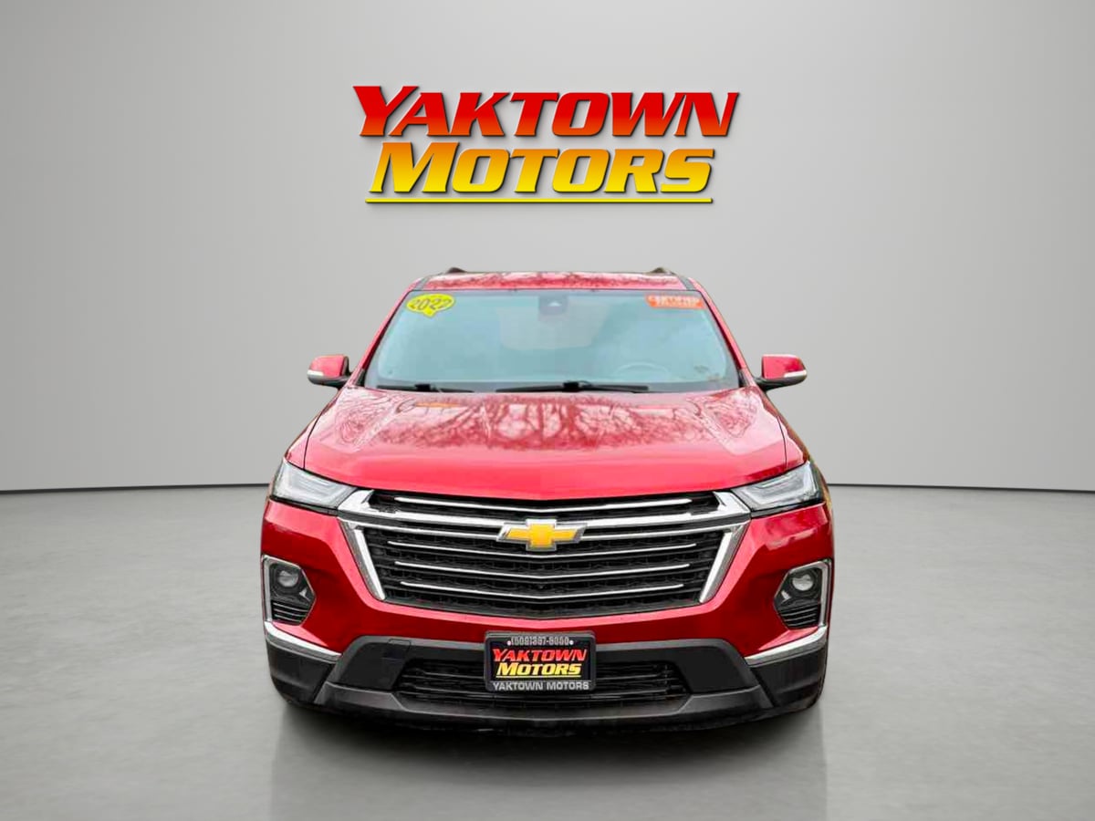 2022 Chevrolet Traverse 3LT - Photo 2