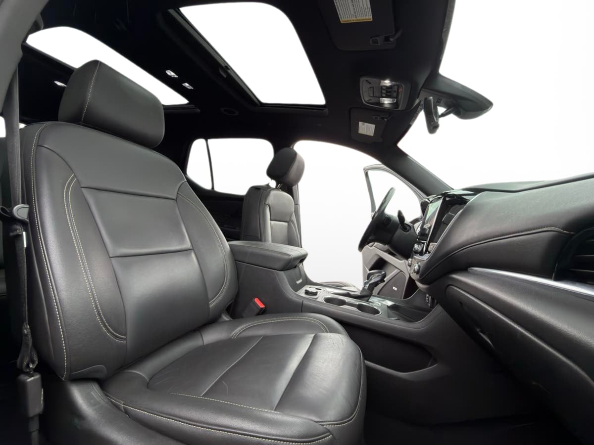 2022 Chevrolet Traverse 3LT - Photo 17