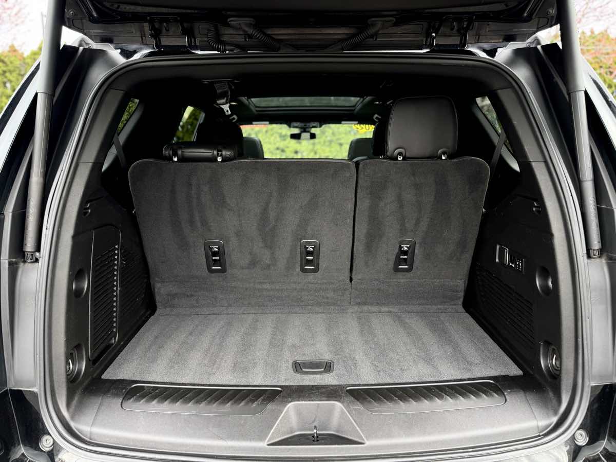 2022 Chevrolet Tahoe LT - Photo 10