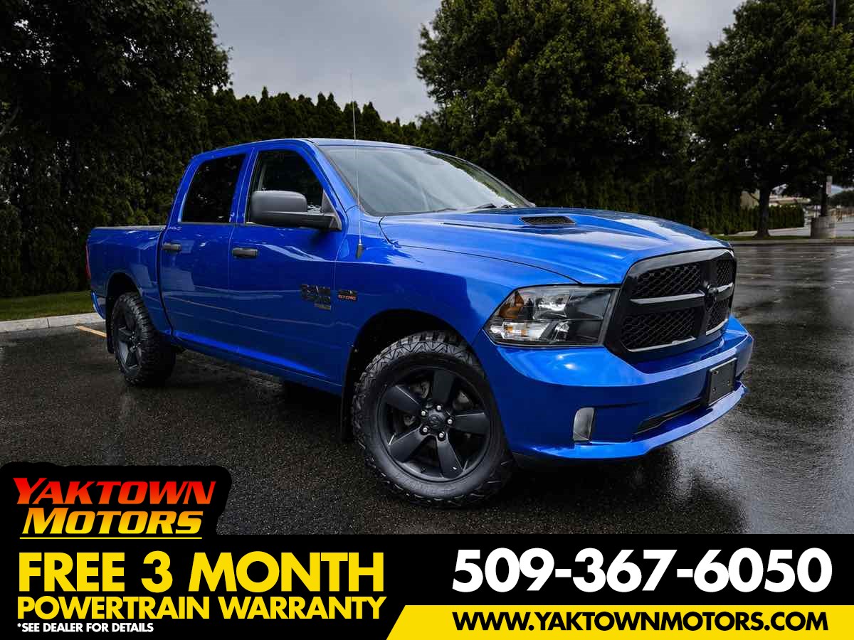 2019 RAM 1500 Classic Express Crew Cab 4x4 5'7's photo
