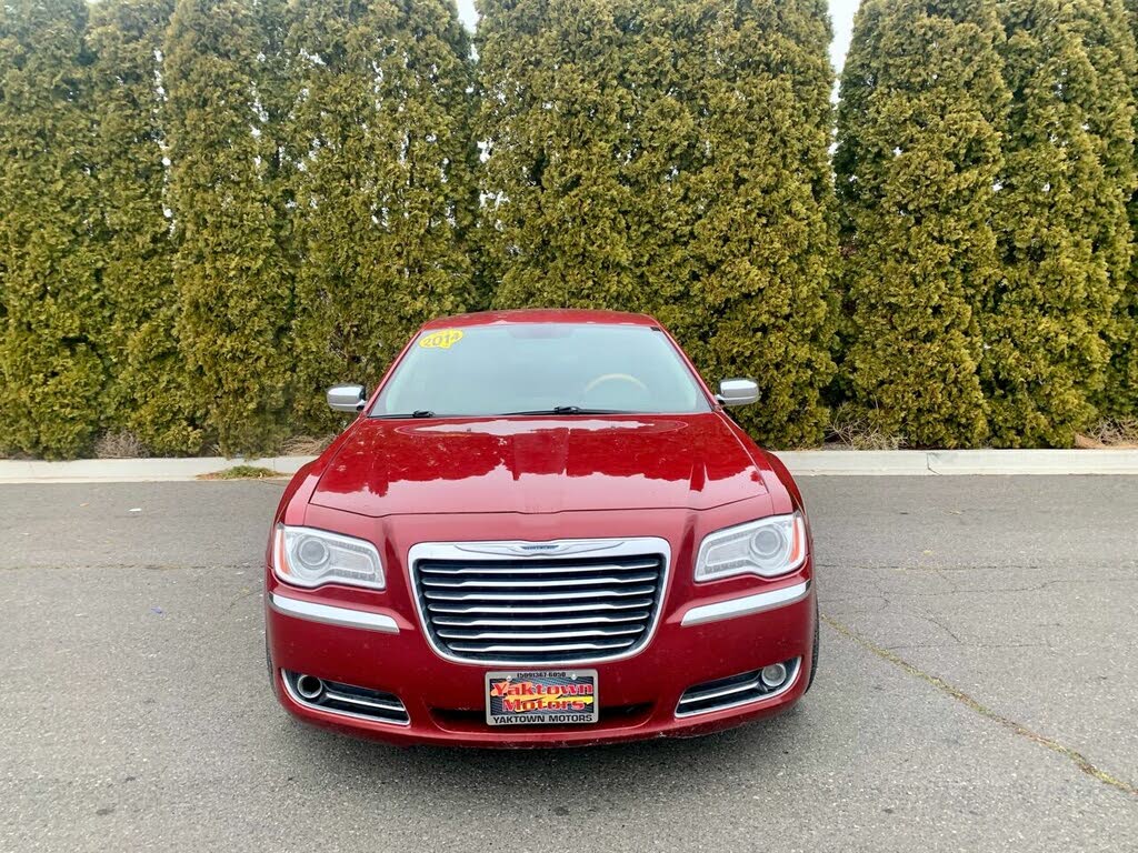 Sold 2014 Chrysler 300 300C in Union Gap